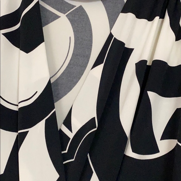 Vintage Dani Max open shoulders blk/ wht dress. Size Medium - Picture 7 of 11